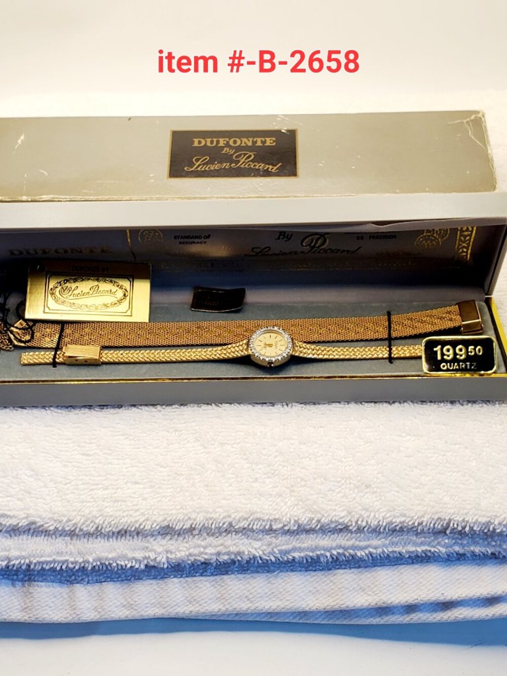 1 Watch ,item # B-2658,. wt. with the original box 174 grams.